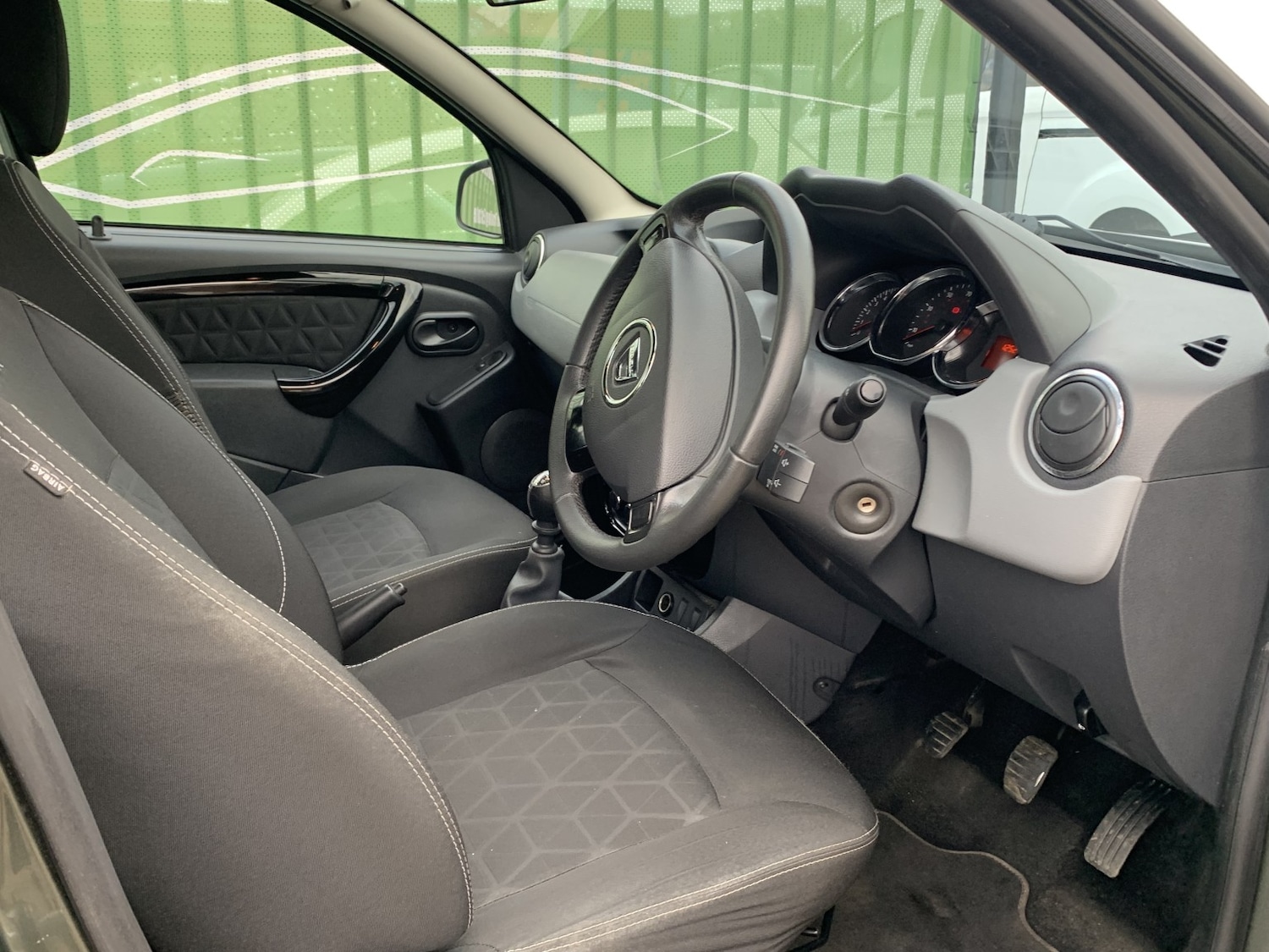 Used Dacia Duster 2014 for sale - 77709064: Photo 33