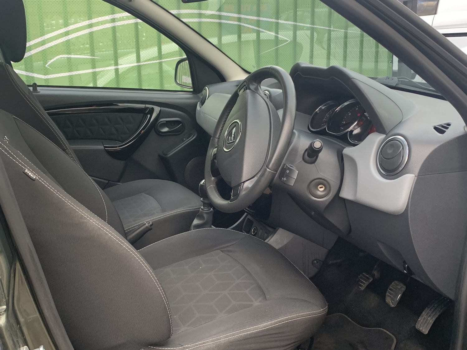 Used Dacia Duster 2014 for sale - 77709064: Photo 35