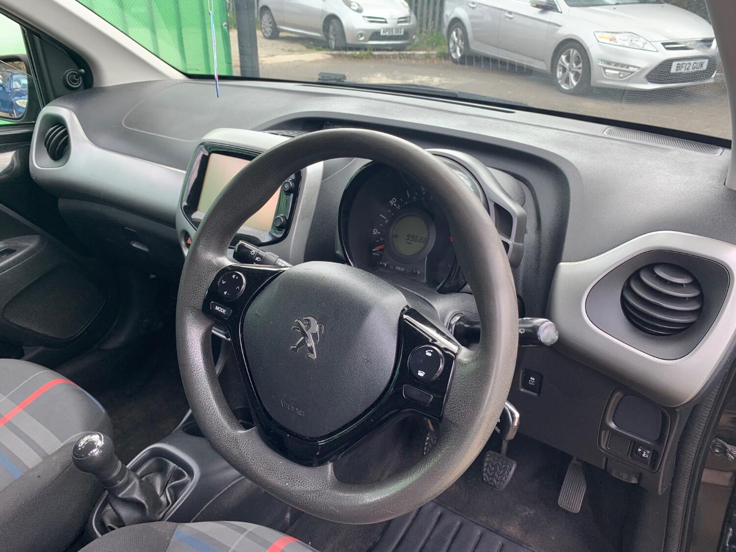 Used Peugeot 108 2015 for sale - 76751837: Photo 13