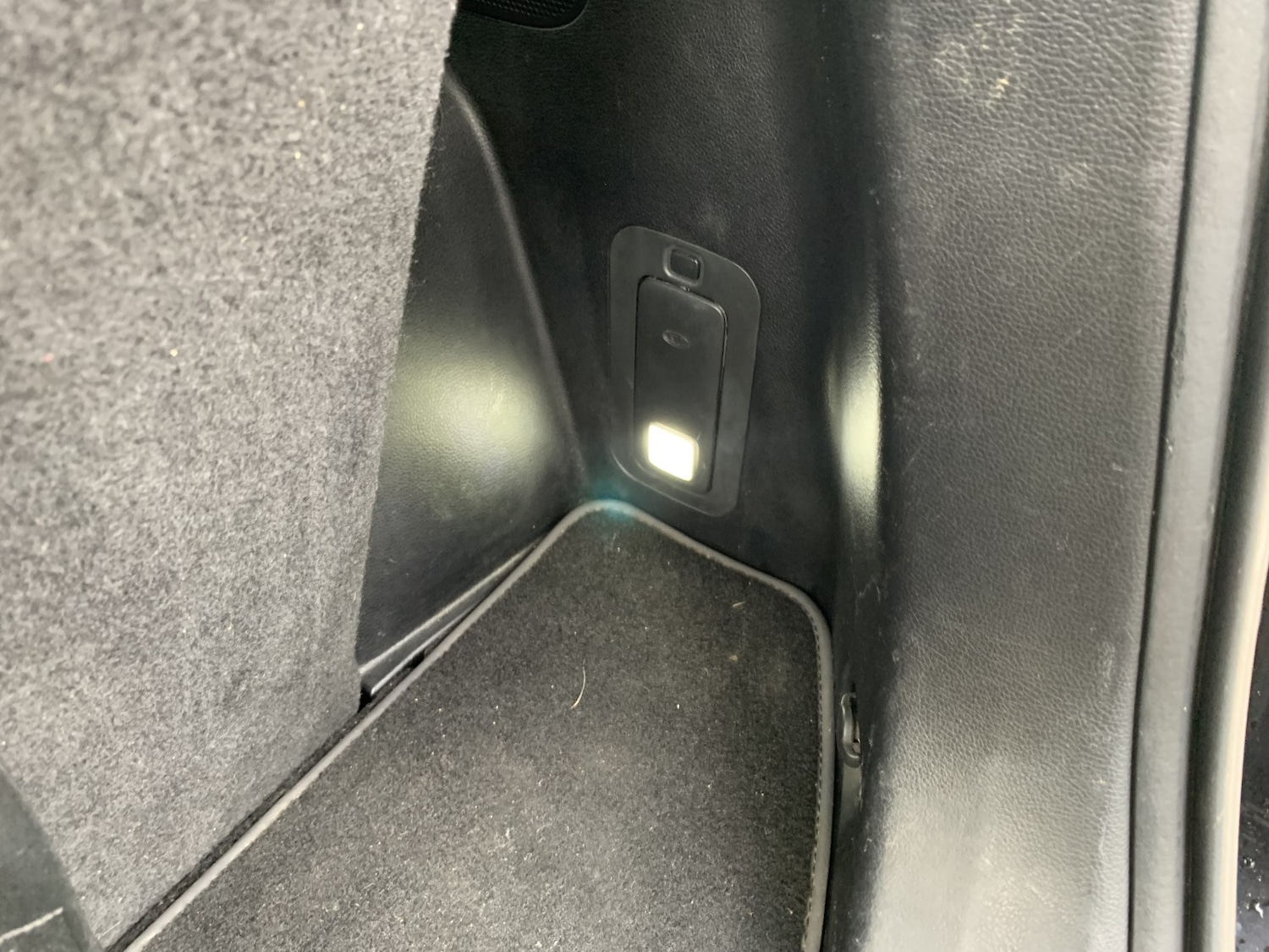 Used Kia Carens 2013 for sale - 77522114: Photo 14