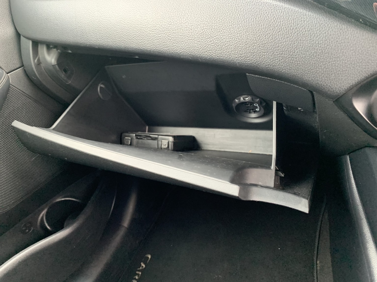 Used Kia Carens 2013 for sale - 77522114: Photo 34