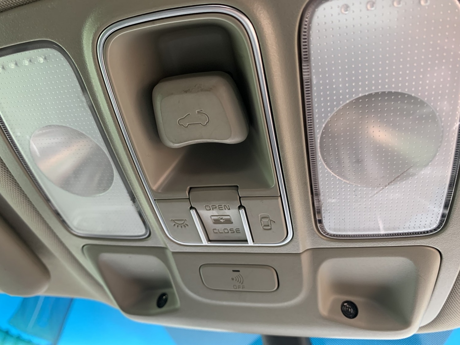 Used Kia Carens 2013 for sale - 77522114: Photo 44