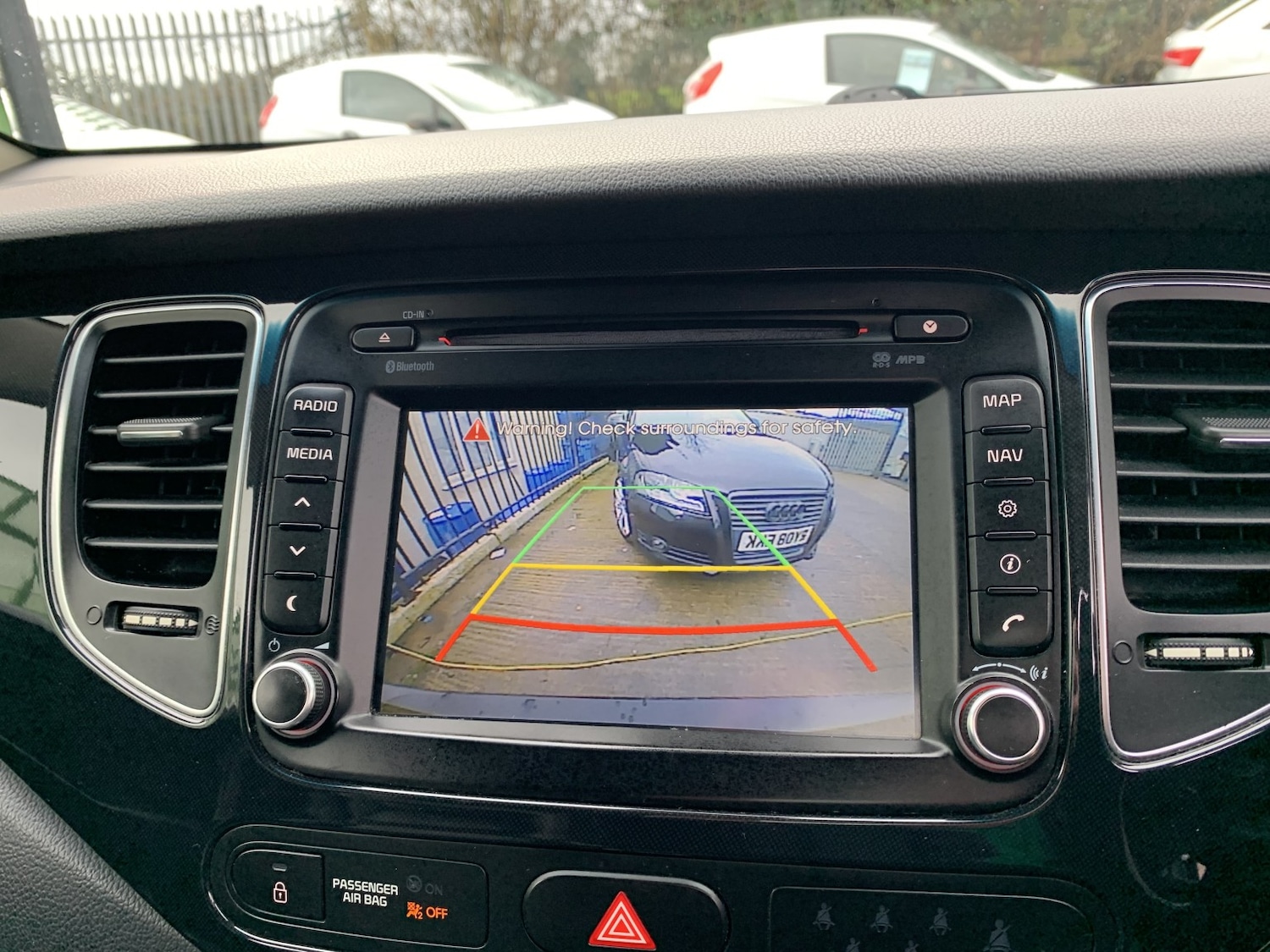 Used Kia Carens 2013 for sale - 77522114: Photo 48