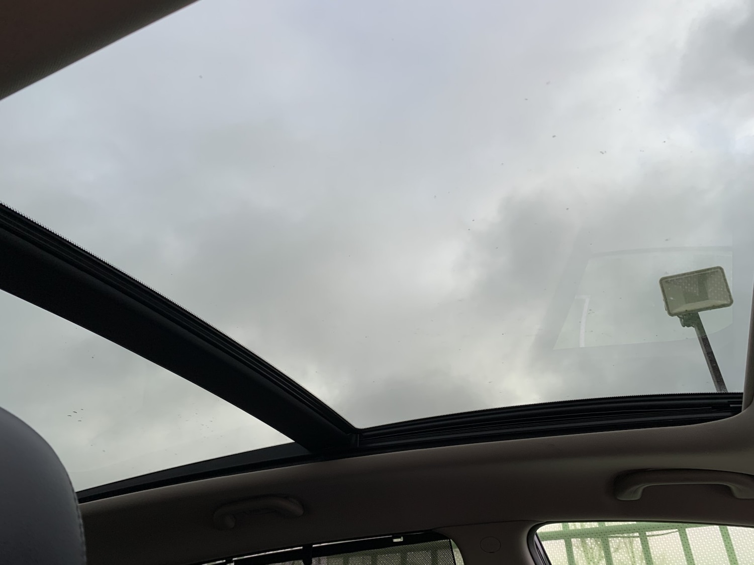 Used Kia Carens 2013 for sale - 77522114: Photo 58