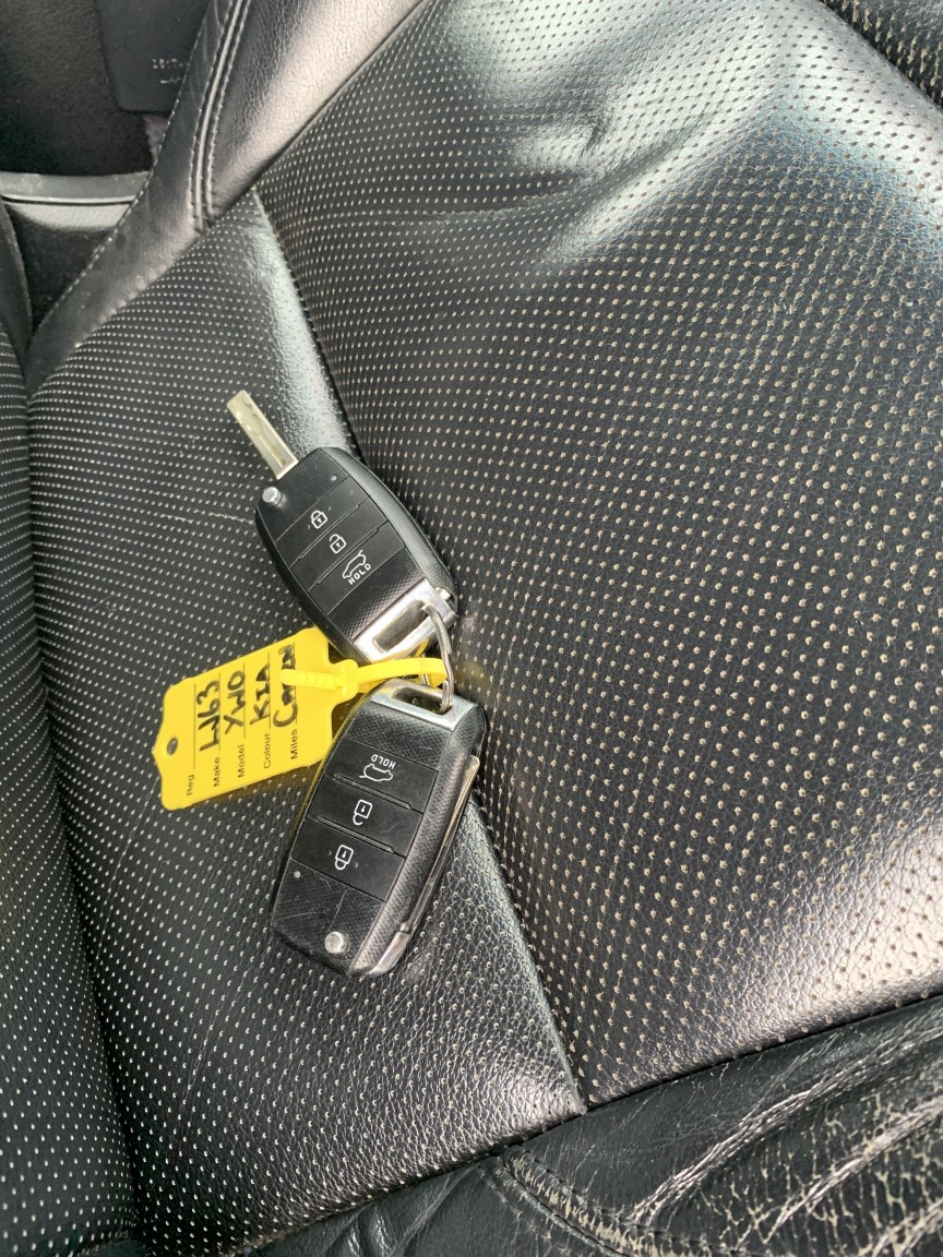 Used Kia Carens 2013 for sale - 77522114: Photo 60