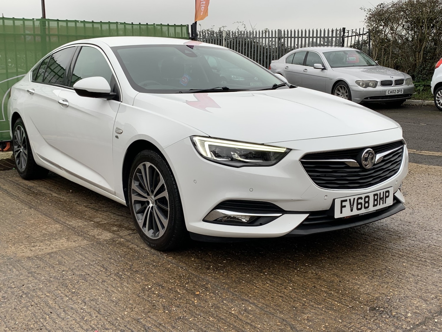 Used Vauxhall Insignia 2018 for sale - 77420314: Photo 1