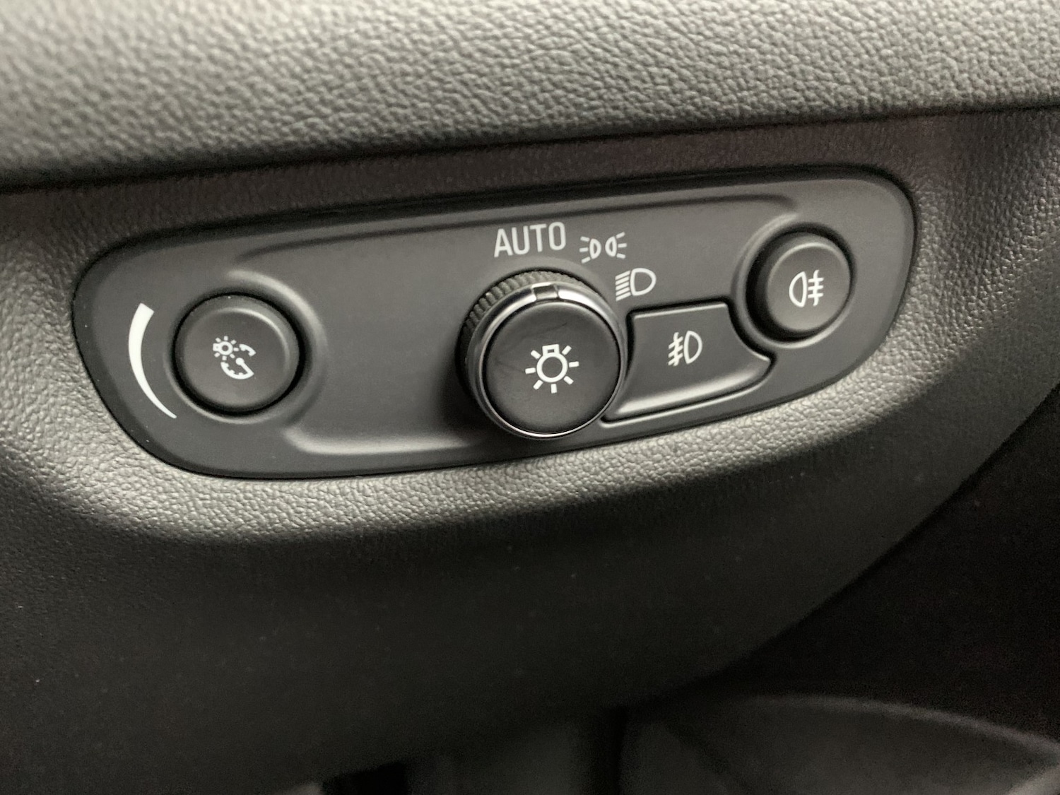 Used Vauxhall Insignia 2018 for sale - 77420314: Photo 12