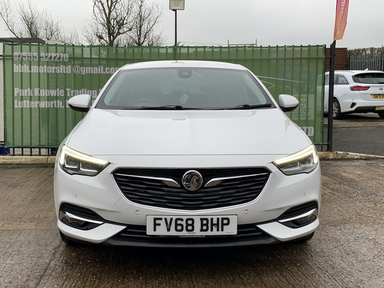 Used Vauxhall Insignia 2018 for sale - 77420314: Photo 2