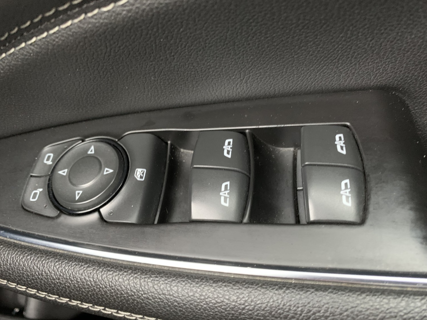 Used Vauxhall Insignia 2018 for sale - 77420314: Photo 9