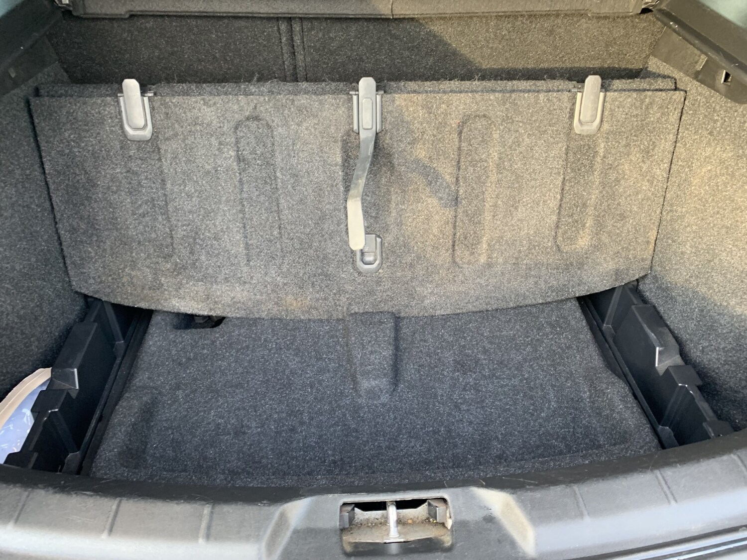 Used Volvo V40 2014 for sale - 77572853: Photo 24