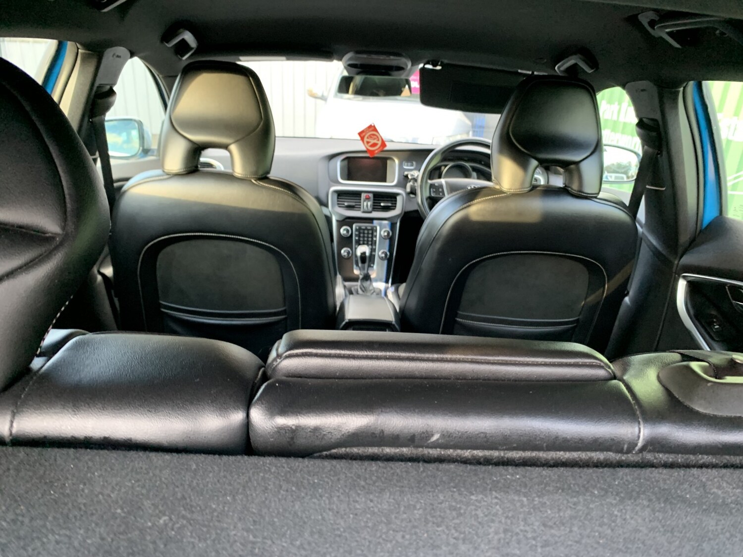 Used Volvo V40 2014 for sale - 77572853: Photo 25