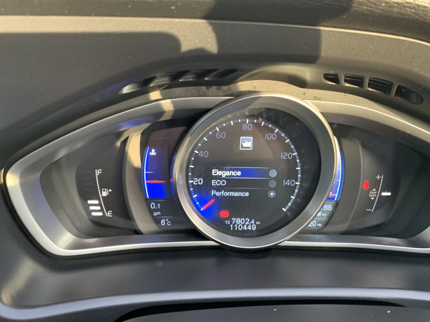 Used Volvo V40 2014 for sale - 77572853: Photo 49