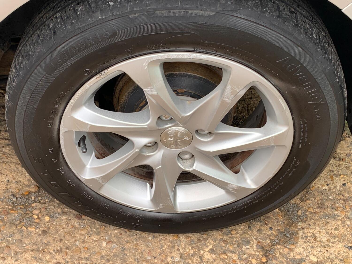 Used Peugeot 208 2016 for sale - 76436404: Photo 12