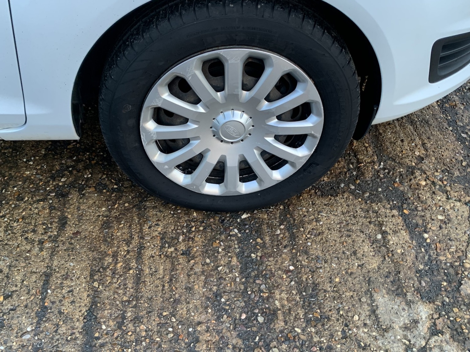 Used Ford Fiesta 2017 for sale - 77420316: Photo 4