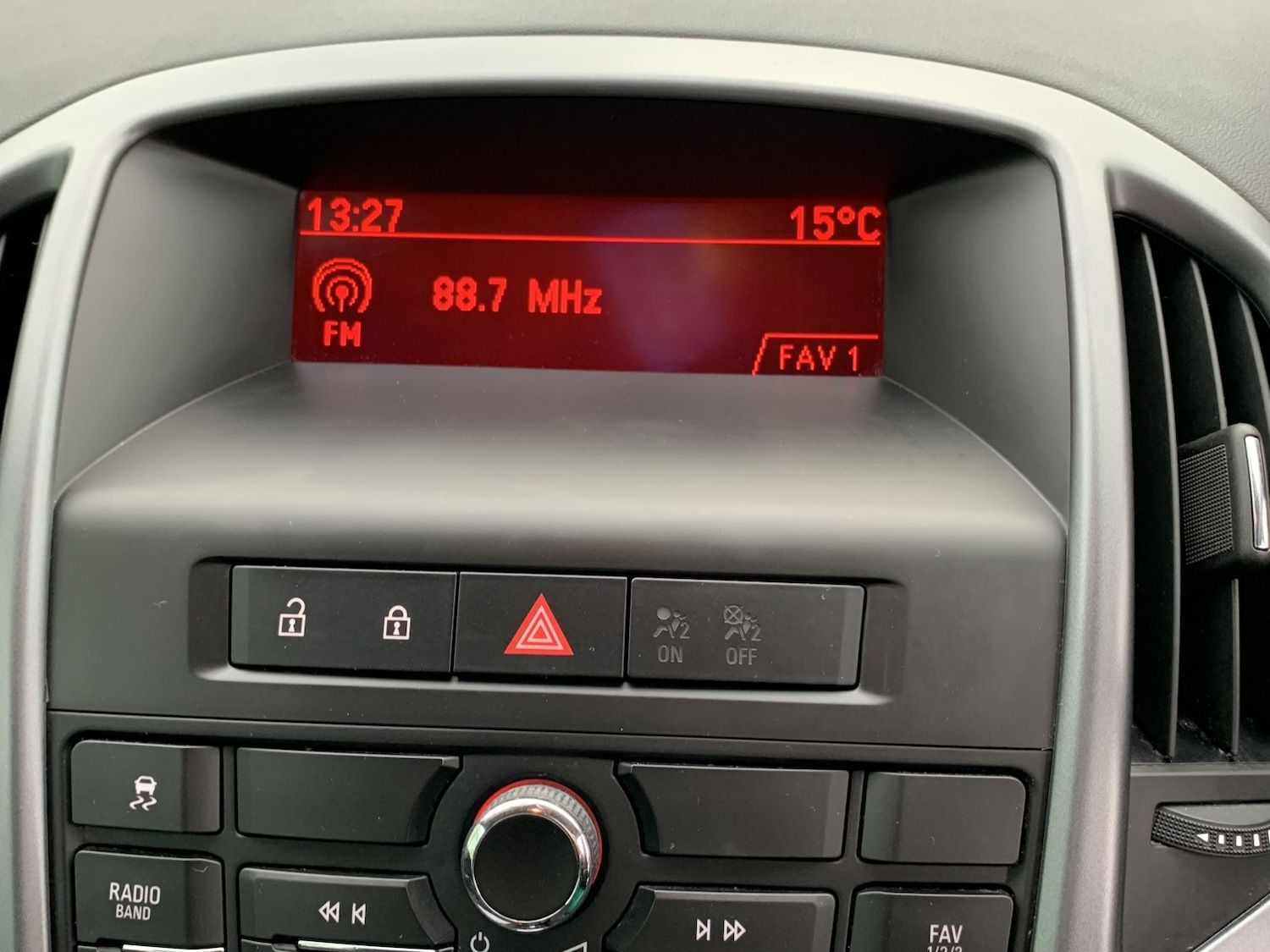 Used Vauxhall Astra 2012 for sale - 76751751: Photo 50