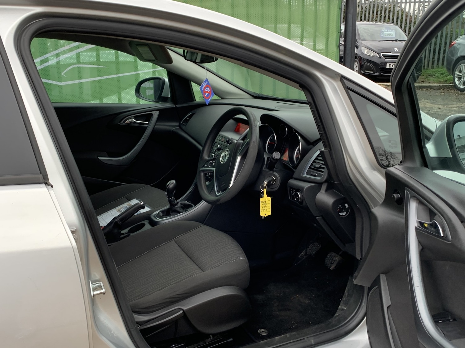 Used Vauxhall Astra 2012 for sale - 76751751: Photo 56