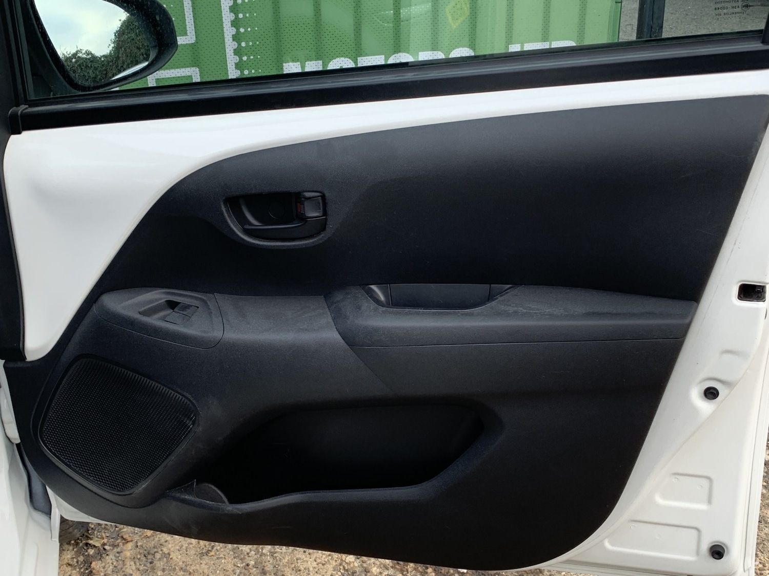 Used Peugeot 108 2015 for sale - 76911171: Photo 17