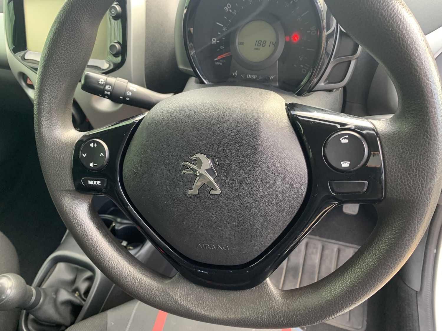 Used Peugeot 108 2015 for sale - 76911171: Photo 18