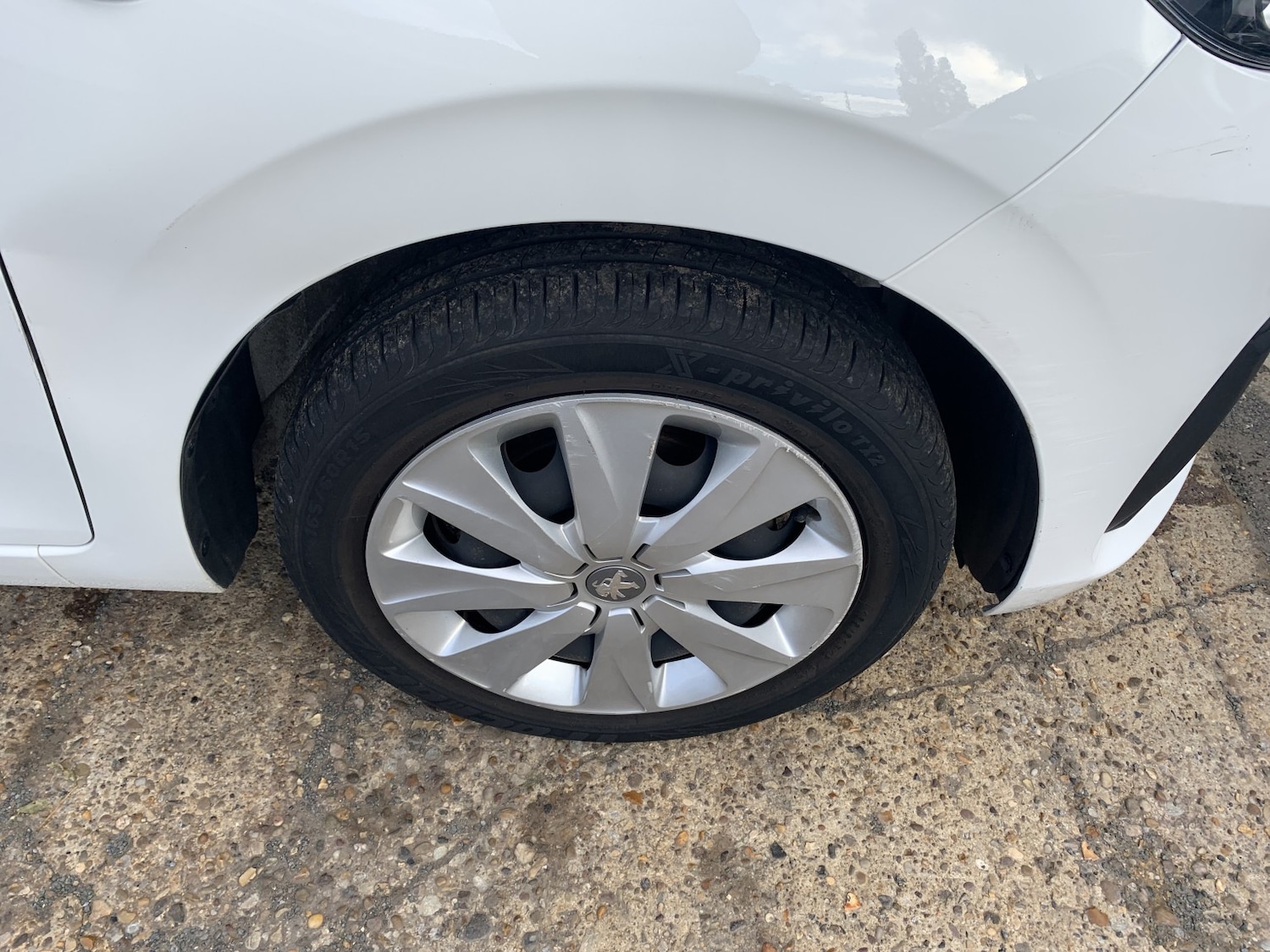 Used Peugeot 108 2015 for sale - 76911171: Photo 31