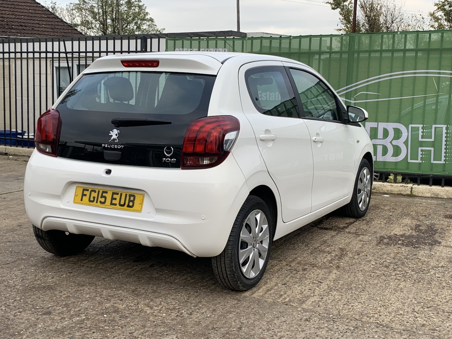 Used Peugeot 108 2015 for sale - 76911171: Photo 6