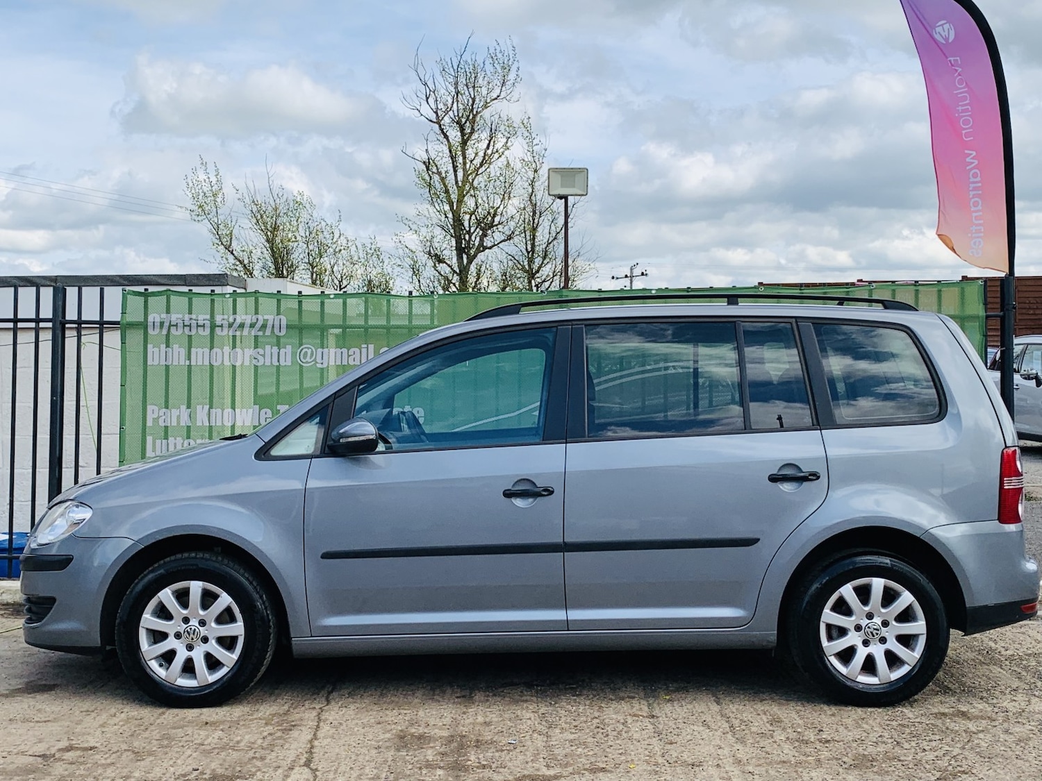 Used Volkswagen Touran 2009 for sale - 78135004: Photo 11