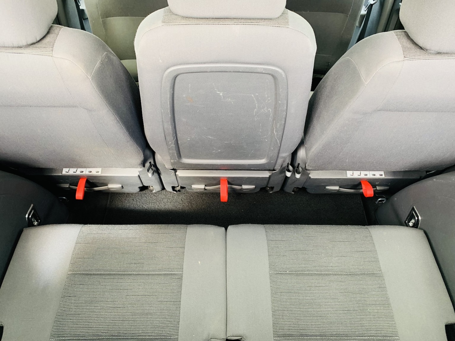 Used Volkswagen Touran 2009 for sale - 78135004: Photo 19