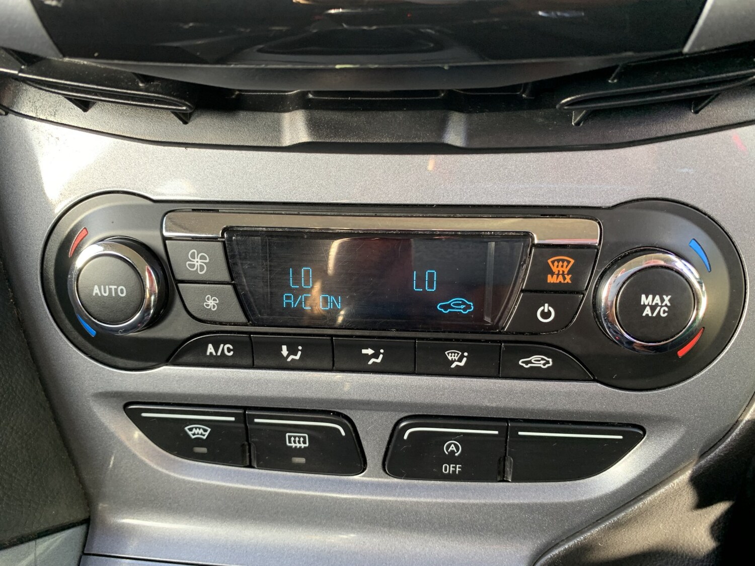 Used Ford Focus 2014 for sale - 77881136: Photo 28