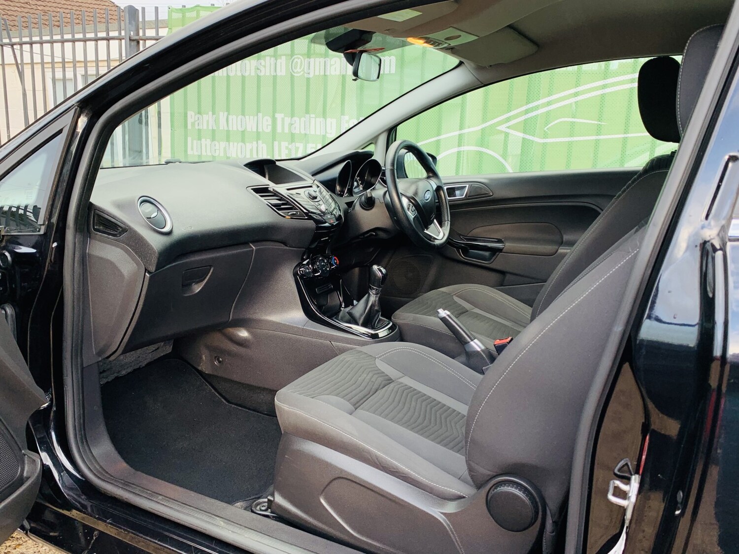 Used Ford Fiesta 2013 for sale - 78057081: Photo 12