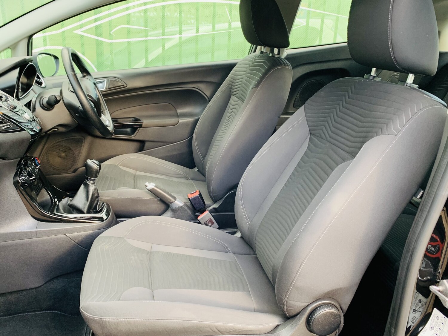 Used Ford Fiesta 2013 for sale - 78057081: Photo 14