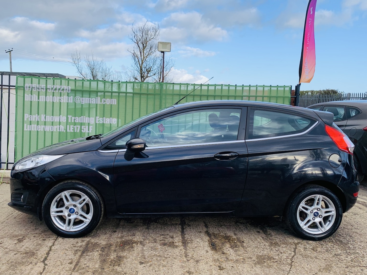 Used Ford Fiesta 2013 for sale - 78057081: Photo 4