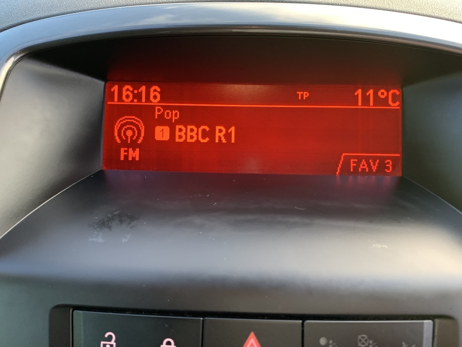 Used Vauxhall Astra 2013 for sale - 76396984: Photo 16