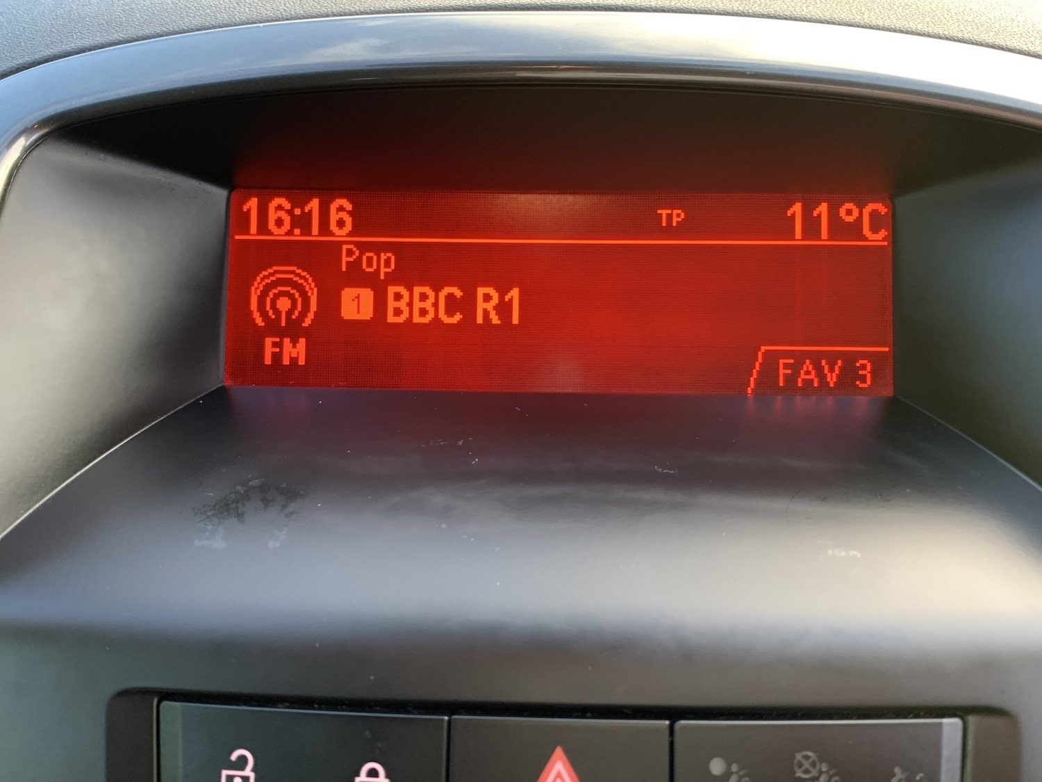 Used Vauxhall Astra 2013 for sale - 76396984: Photo 17