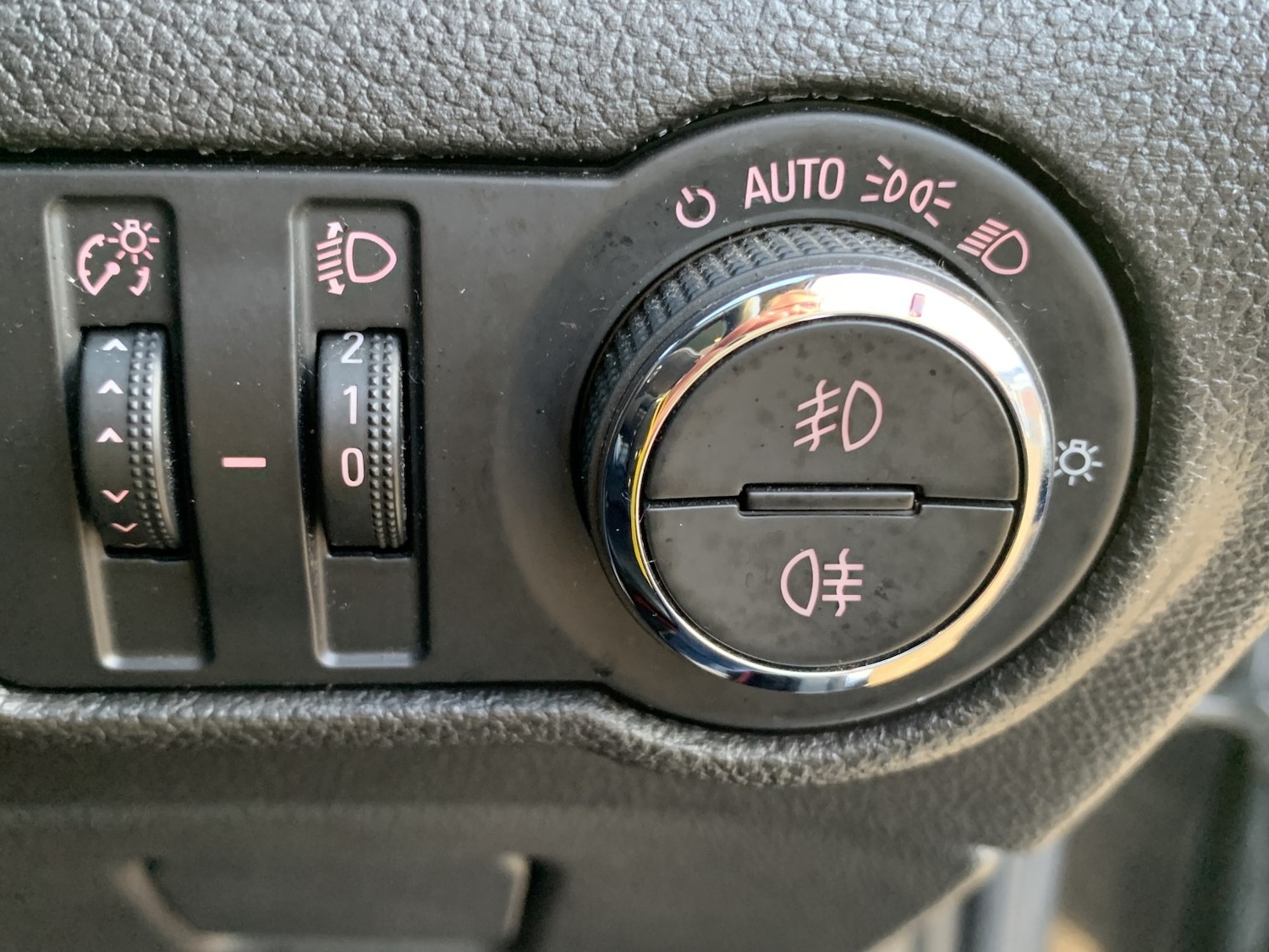 Used Vauxhall Astra 2013 for sale - 76396984: Photo 22