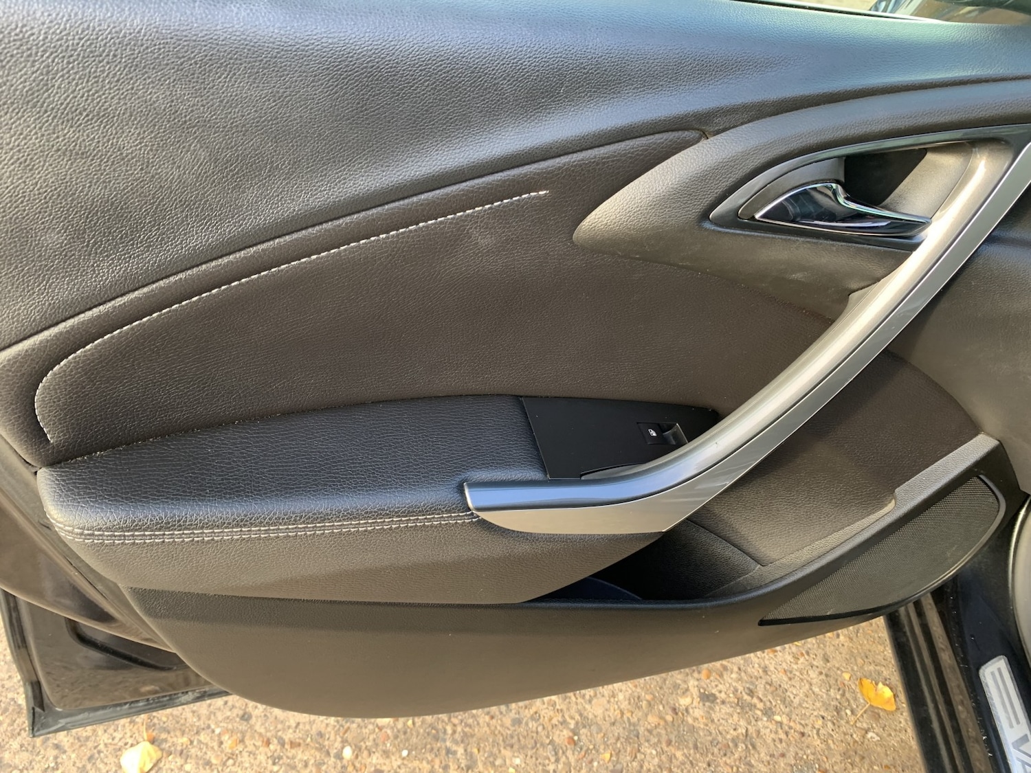 Used Vauxhall Astra 2013 for sale - 76396984: Photo 33