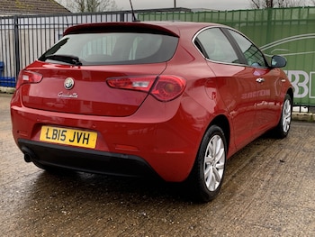 Used Alfa Romeo Giulietta 2015 for sale - 77420324: Photo