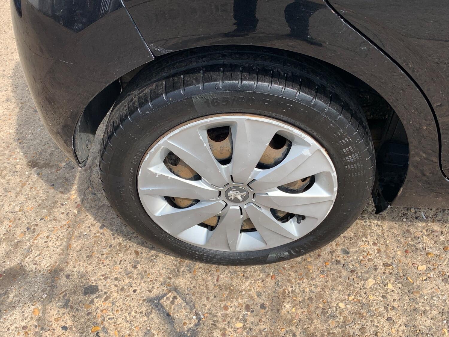 Used Peugeot 108 2015 for sale - 76793608: Photo 15