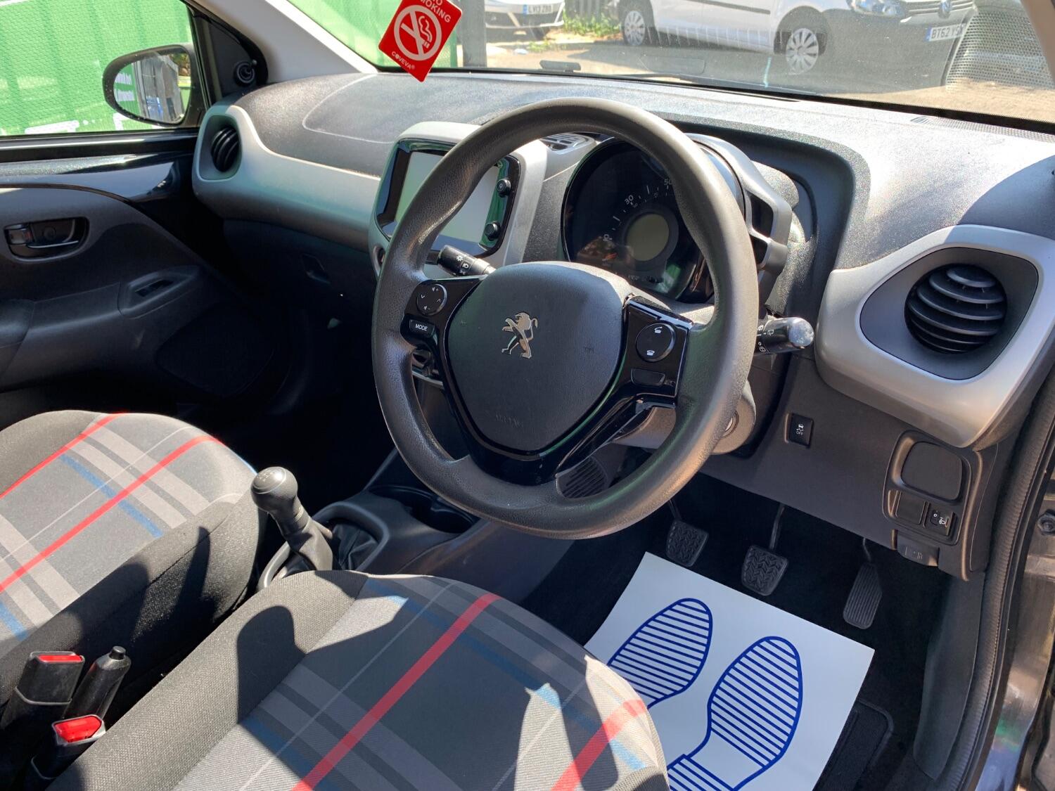 Used Peugeot 108 2015 for sale - 76793608: Photo 18