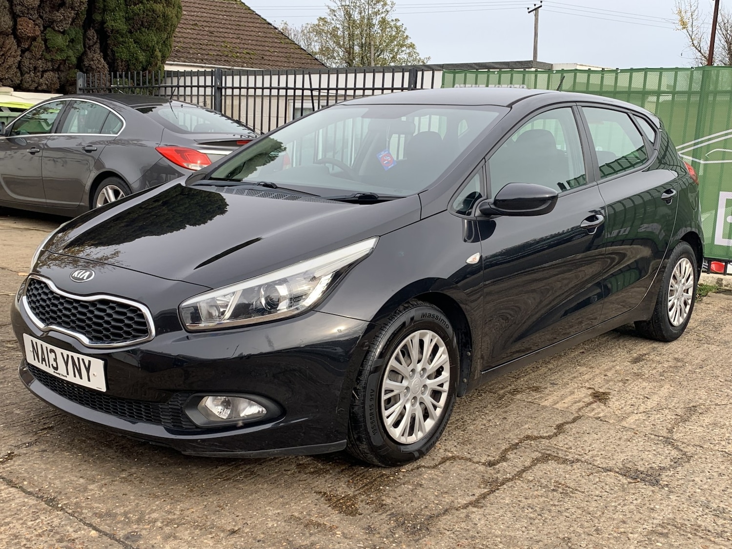 Used Kia Ceed 2013 for sale - 76418346: Photo 3