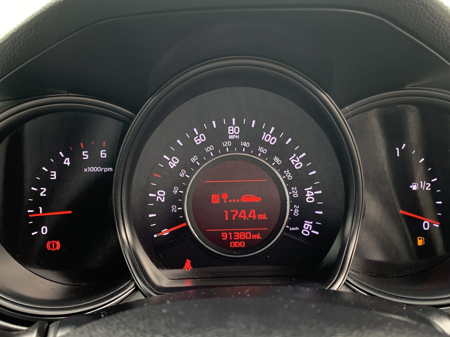 Used Kia Ceed 2013 for sale - 76418346: Photo 8