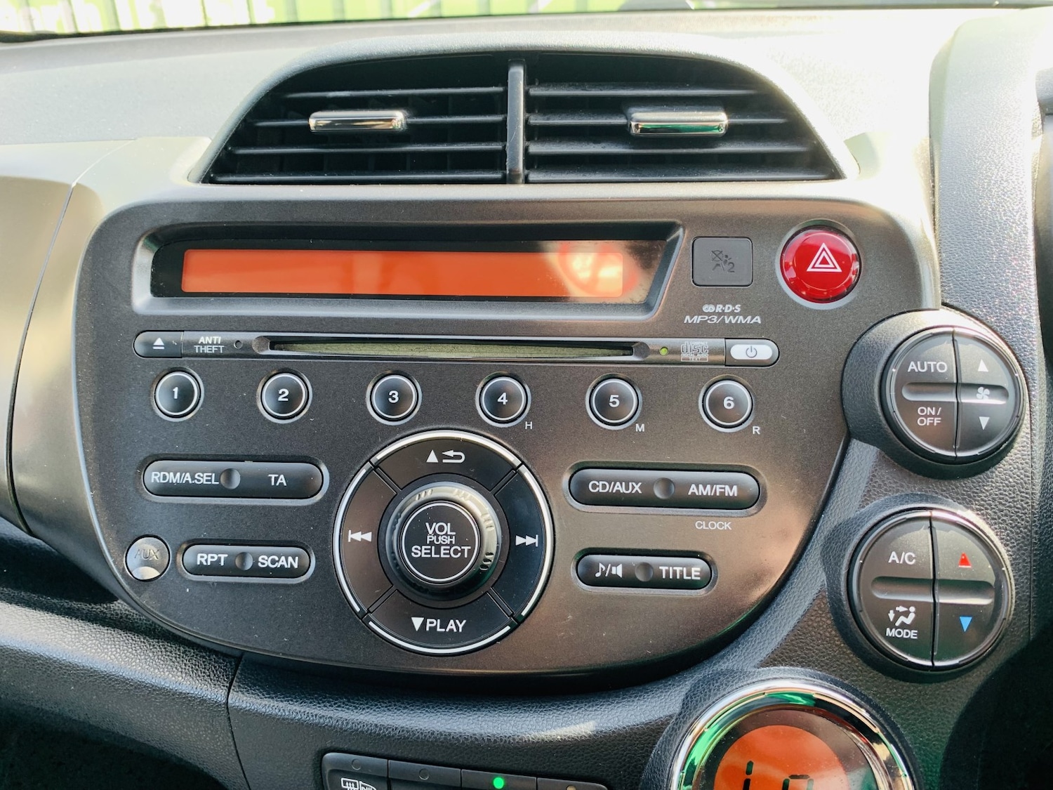 Used Honda Jazz 2012 for sale - 78162173: Photo 32