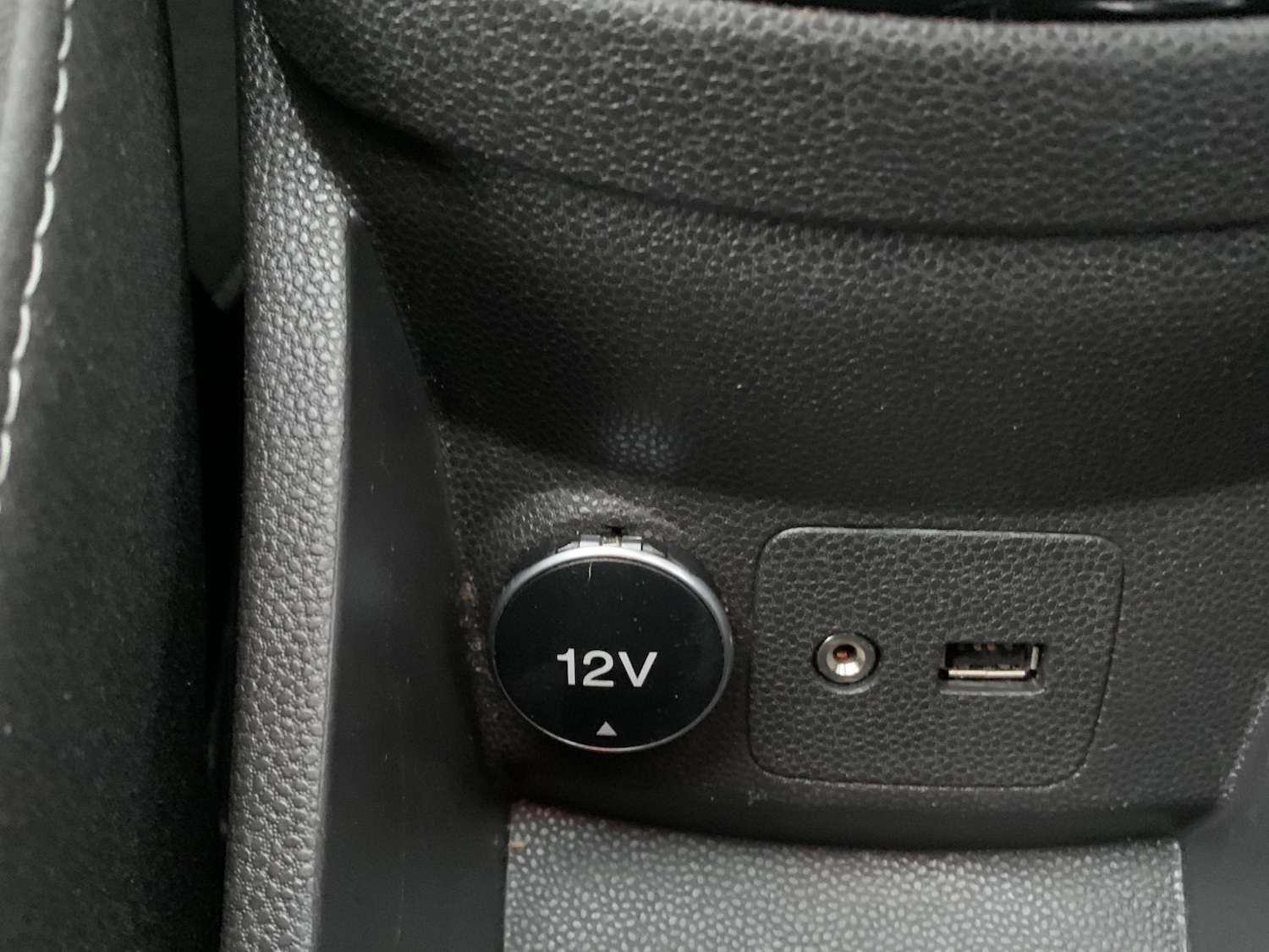 Used Ford Fiesta 2014 for sale - 77465650: Photo 28