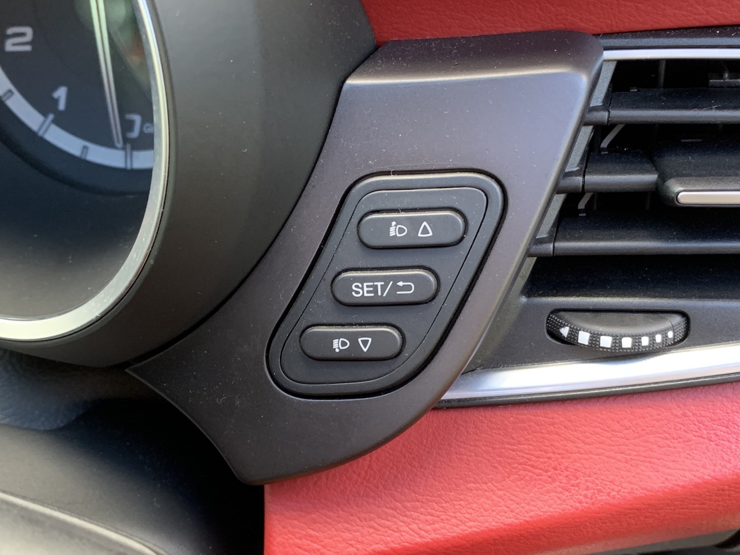 Used Alfa Romeo Giulietta 2014 for sale - 77707146: Photo 29