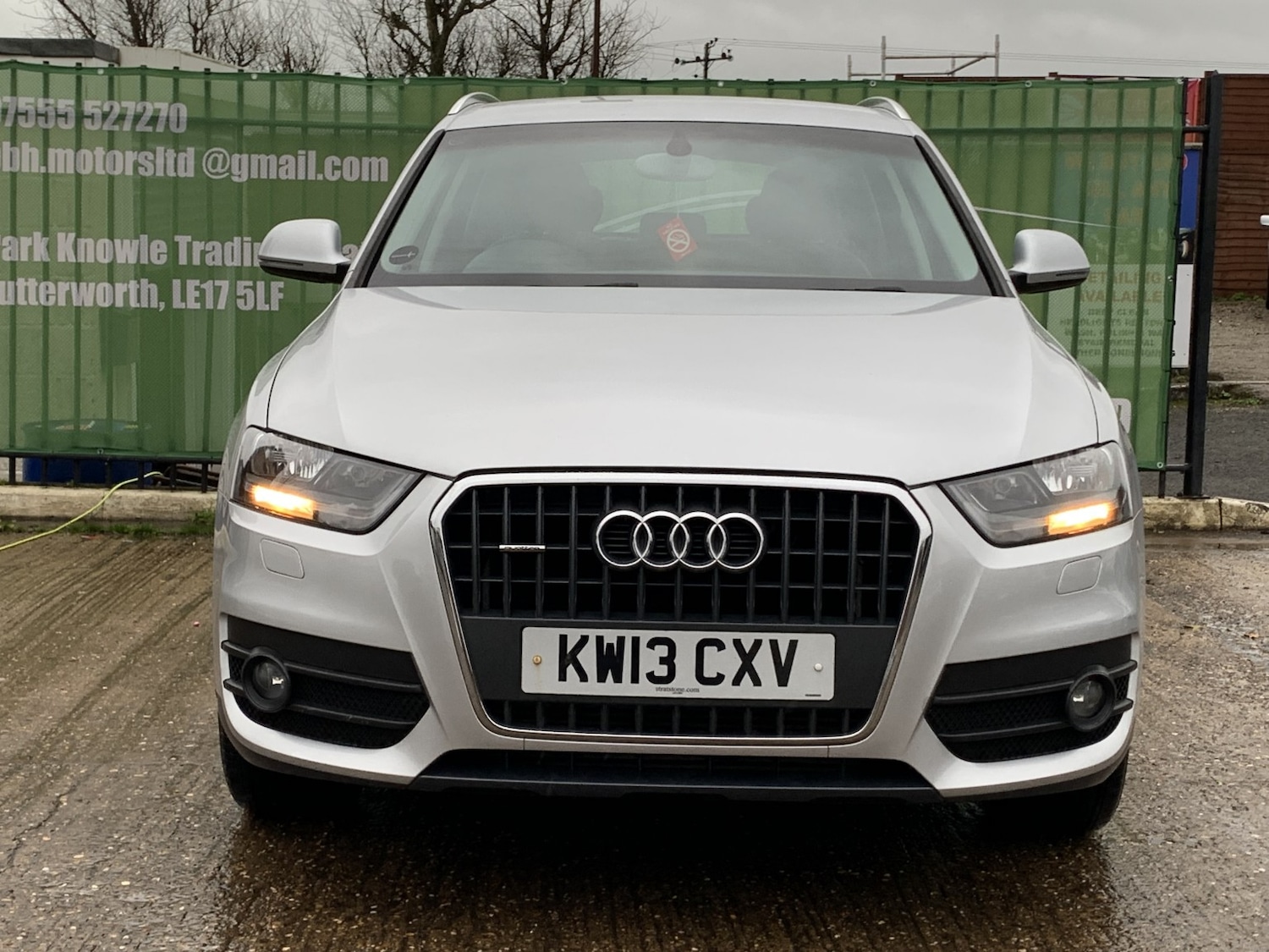 Used Audi Q3 2013 for sale - 76758822: Photo 2