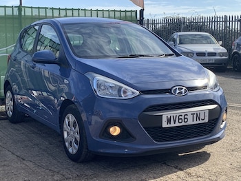 Used Hyundai i10 2016 for sale - 77921368: Photo