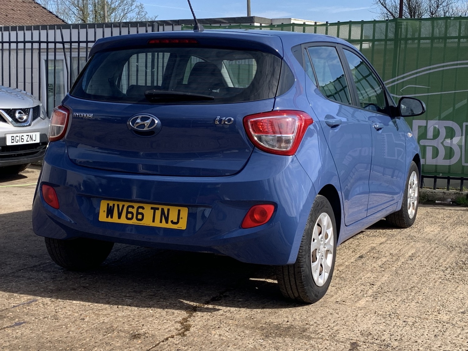Used Hyundai i10 2016 for sale - 77921368: Photo 4