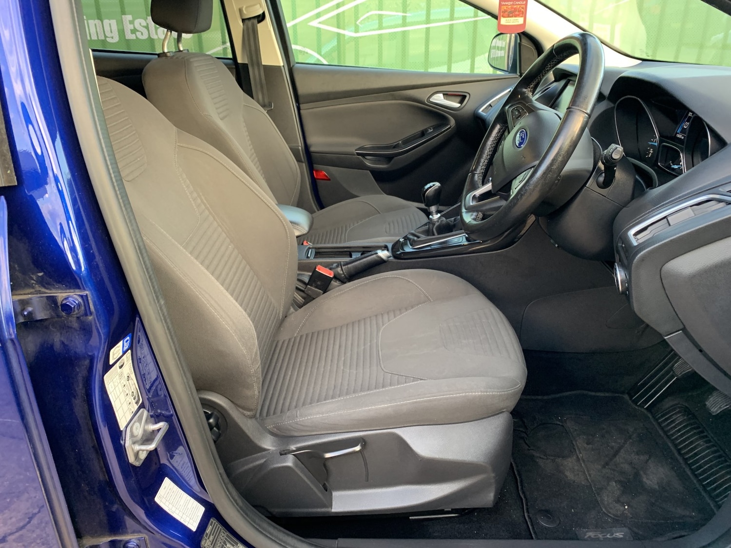 Used Ford Focus 2015 for sale - 76387355: Photo 10