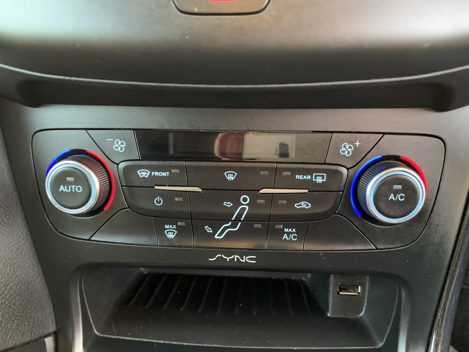 Used Ford Focus 2015 for sale - 76387355: Photo 19