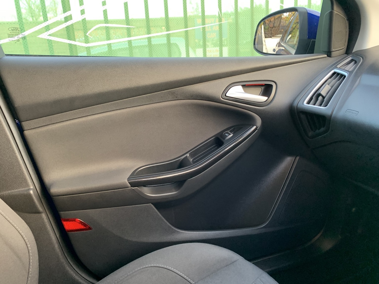 Used Ford Focus 2015 for sale - 76387355: Photo 26