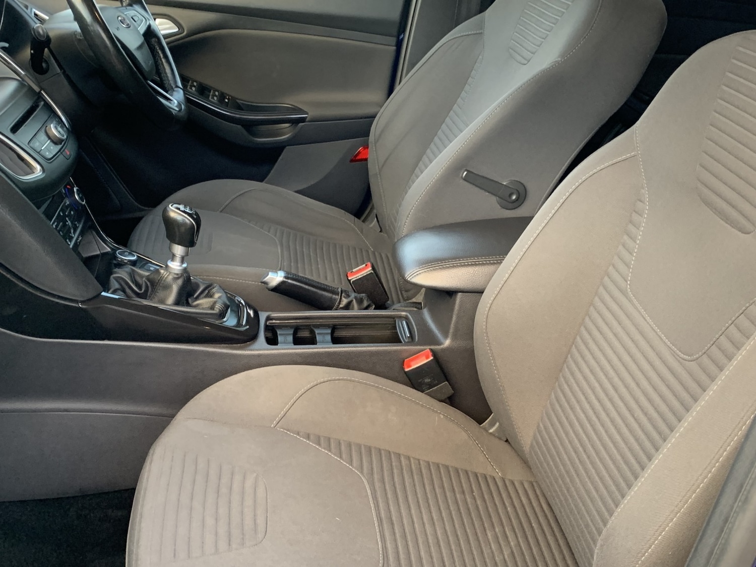 Used Ford Focus 2015 for sale - 76387355: Photo 33