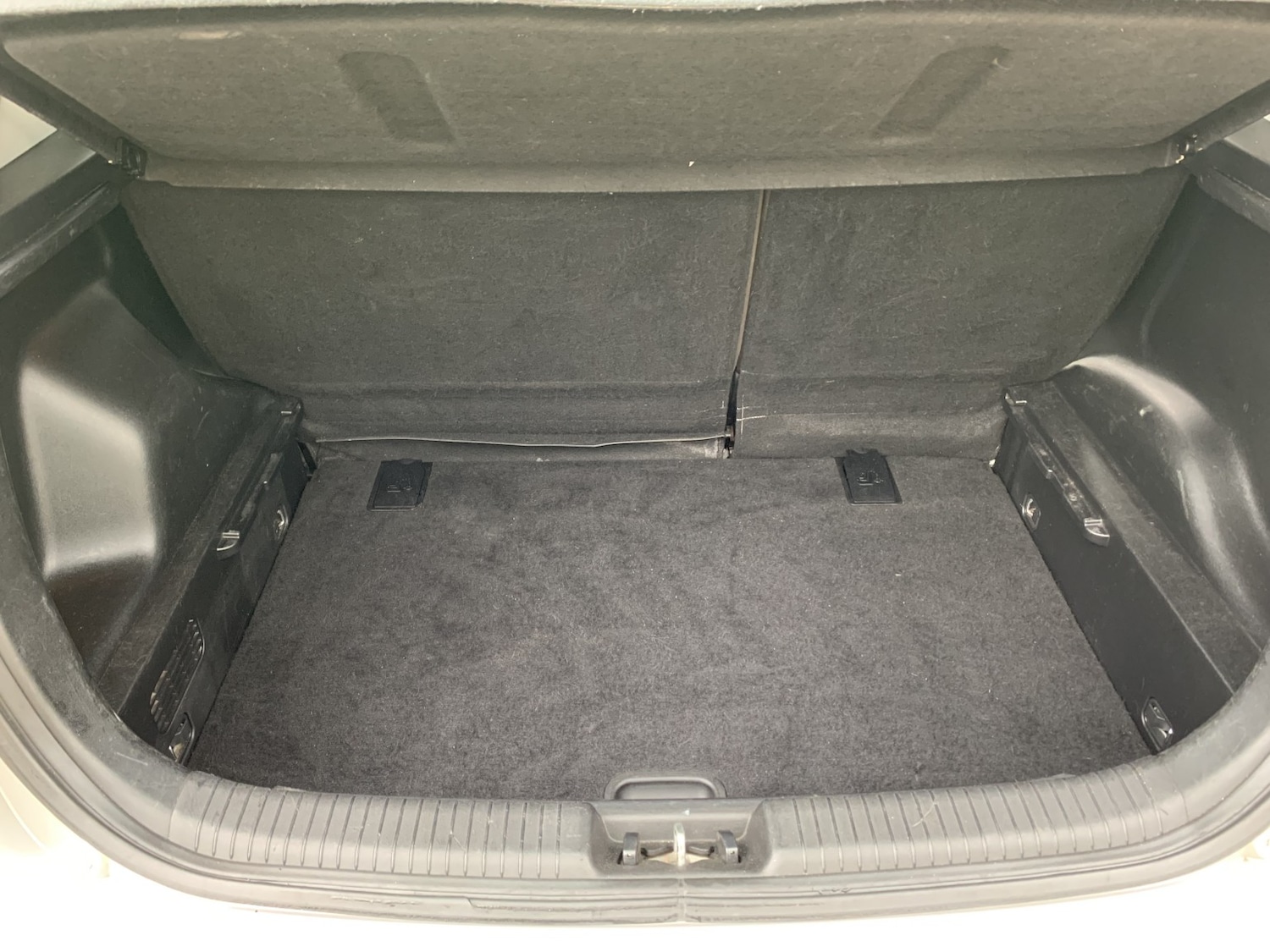 Used Kia Venga 2014 for sale - 76751737: Photo 21